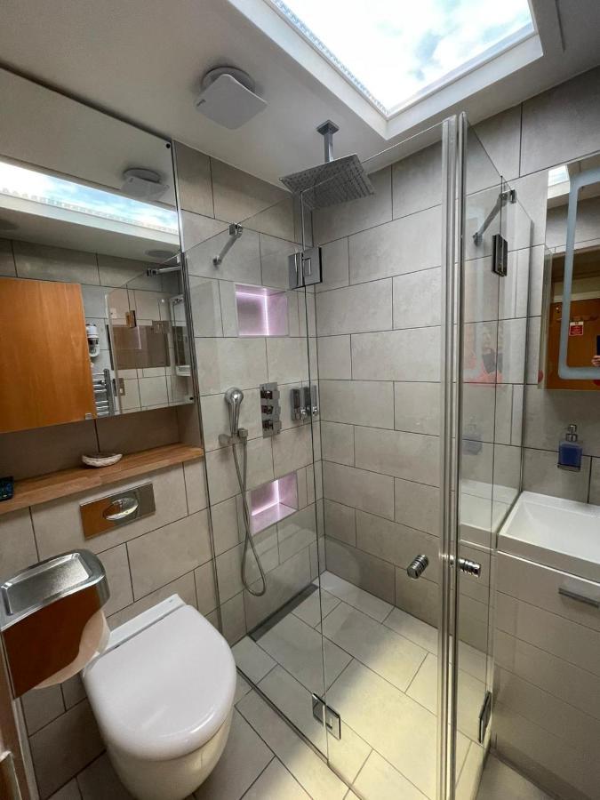 Laconic & Modern Close To Canary Wharf Appartamento *