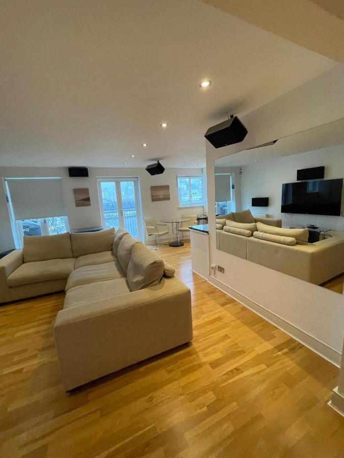 Laconic & Modern Close To Canary Wharf Londra
